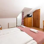 Berkenye Vendeghaz 4*