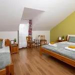 Berkenye Vendeghaz